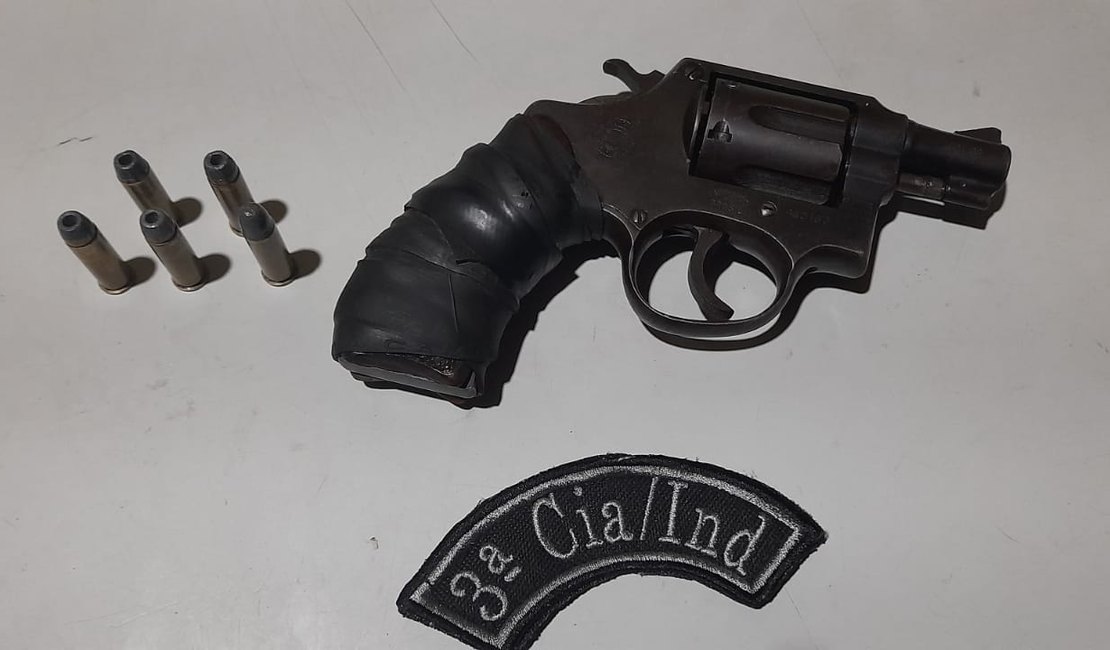 Homem é preso por porte ilegal de armas em Paripueira