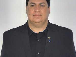 Presidente da UVEAL nega “sumiço” e revela inadimplência de Fabiano Leão