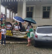 Professores protestam em Porto Calvo por reajuste na rede estadual