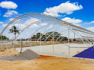 Ginásio poliesportivo está com mais de 70% das obras avançadas no bairro Planalto, em Arapiraca