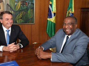 Posse de Decotelli no Ministério da Educação é adiada