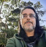 Dublador brasileiro abandona anime após sofrer cyberbullying do público
