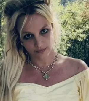 Britney Spears nega ter causado tumulto com faca durante jantar em Los Angeles