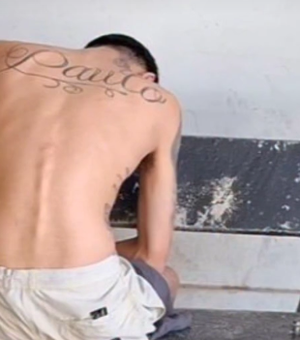 Suspeito de homicídio é preso com drogas e pula muro de delegacia para fugir