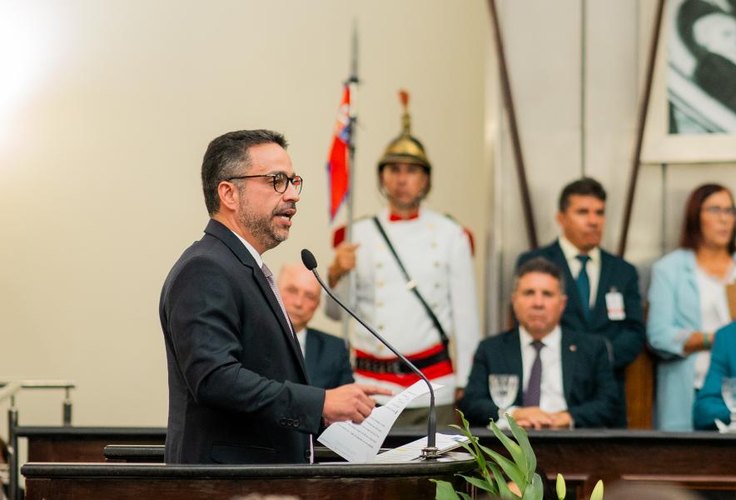 Paulo Dantas critica JHC durante abertura dos trabalhos na Assembleia Legislativa