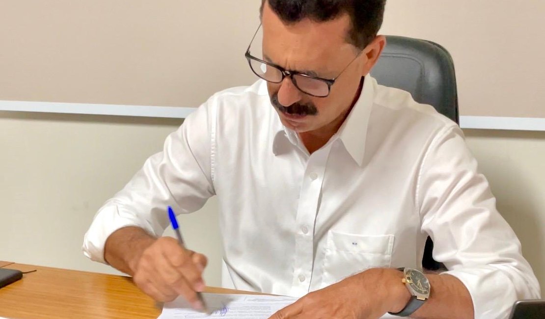 Prefeitura de Limoeiro de Anadia firma parceria com a Unopar e amplia acesso ao ensino superior