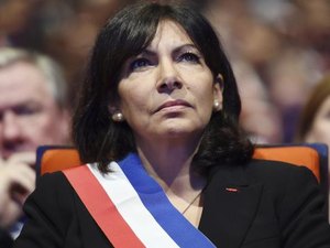 Prefeita de Paris declara apoio a Haddad: “Defensor da democracia, competente e corajoso”