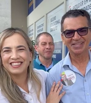 Vereador petista 'paga' apoio nas eleições com comenda na Câmara Municipal