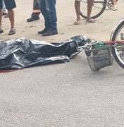 Idoso de bicicleta morre após ser atropelado por moto em Arapiraca