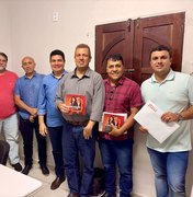 Prefeito Bebeto Barros firma parceria com Banco do Nordeste em Girau do Ponciano