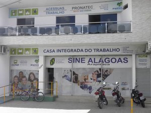 Manicure, churrasqueiro e recepcionista estão entre as vagas ofertadas no Sine Arapiraca 