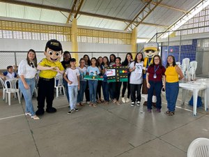 Estudantes da rede municipal de Arapiraca participam de oficinas de educação no trânsito