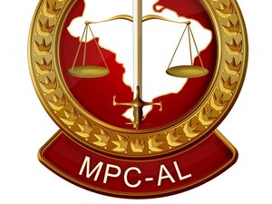 MPC-AL coleta assinaturas para campanha contra corrupção