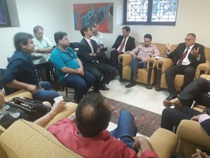 Donos de escolas particulares devem recorrer à PGM para solicitar perdão de dívida