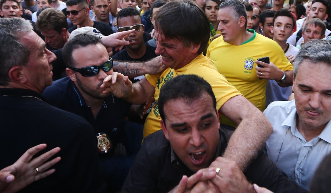 Imprensa internacional repercute ataque a Jair Bolsonaro