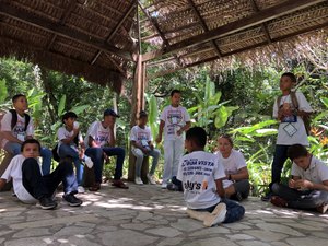 Crianças atendidas pelo Ronda no Bairro participam de curso sobre botânica