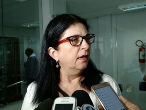 Secretária anuncia reforma no Hemoar, ampliação de leitos e serviços de oncologia
