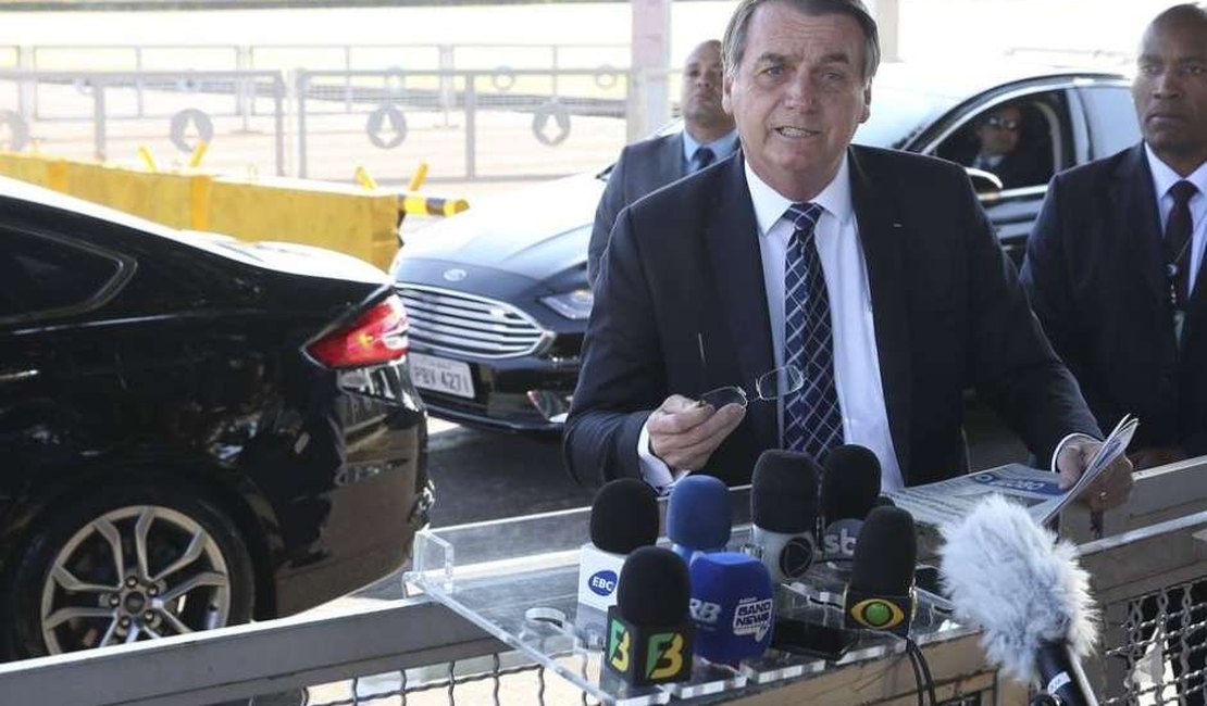 Bolsonaro diz que Argentina ‘escolheu mal’ e que não vai parabenizar Fernández após eleição