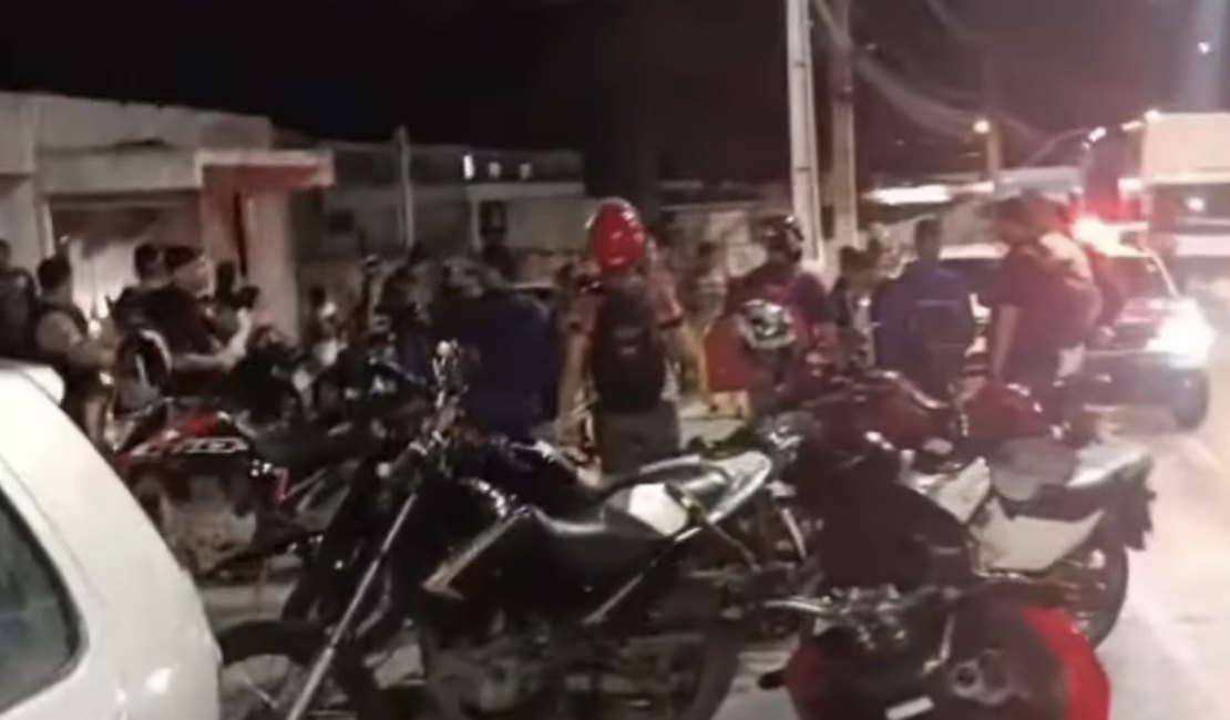 Acidente entre motocicletas deixa uma mulher morta e dois feridos na Av. Durval de Góes Monteiro
