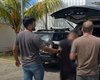 Polícia Civil prende jovem por tráfico de drogas em frente à delegacia em Maceió