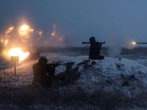 EUA dizem que Rússia reuniu mais tropas perto da Ucrânia e pode invadir a qualquer momento