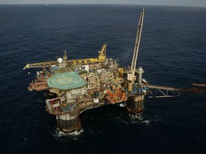 Balança comercial tem superávit de US$ 1,482 bilhão em março