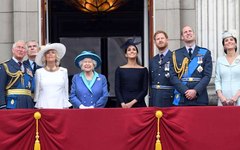 De onde sai o dinheiro da família real britânica?