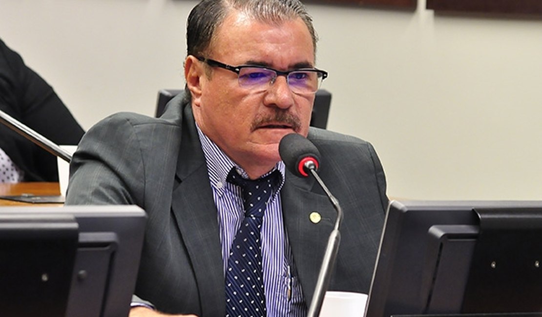 Procurador Rodrigo Janot pede afastamento de Cícero Almeida do cargo de deputado federal