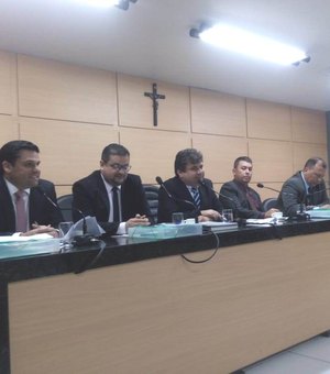 Câmara solicita que Prefeitura de Arapiraca promova palestras nas escolas sobre depressão 