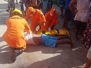 Colisão entre motocicletas deixa dois feridos na parte alta de Maceió