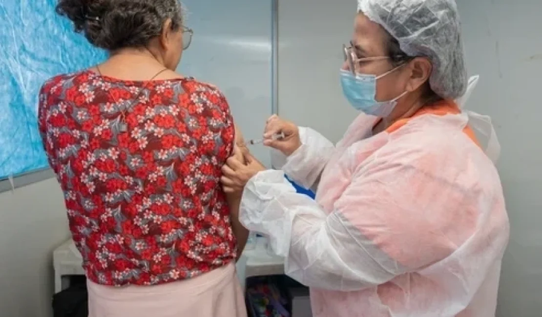 PAM Salgadinho possui ponto fixo de vacinação em funcionamento