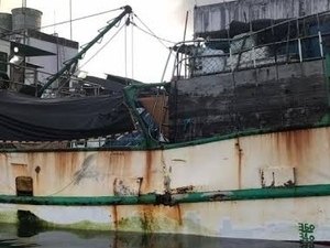 Navio brasileiro é atacado por chineses em disputa por atum, diz sindicato