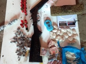 Polícia Civil prende acusado de tráfico com drogas e espingarda em Murici
