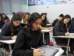 Conheça as regras para a prova de redação do Enem 2025 no domingo