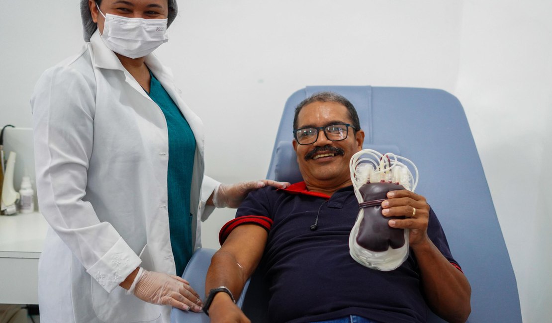 Hemoal realiza coleta externa de sangue em colégio de Maceió nesta quarta (22)