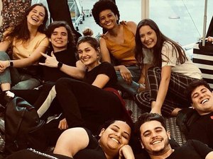 Após Marquezine, Sasha faz viagem missionária à Angola