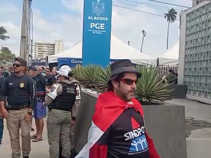 PGE e APE/AL repudiam 'atos de truculência' durante protesto do Sindpol