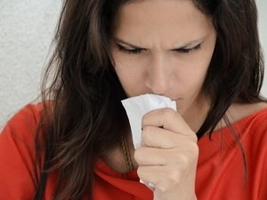 Sesau orienta sobre como proceder diante dos sintomas de H1N1