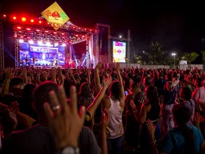 Primeira noite do Massayó Gospel atrai mais de 10 mil pessoas