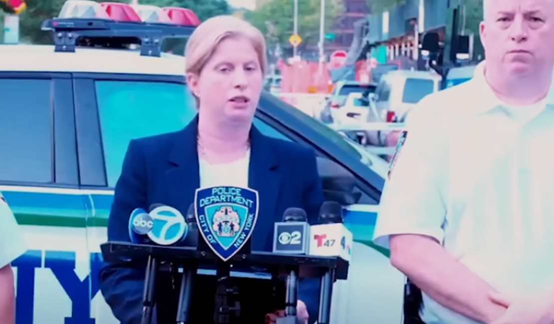 Tiroteio em restaurante em Nova York deixa três mortos e oito feridos, diz polícia