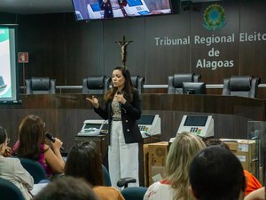 Responsáveis por treinamento de mesários são capacitados no TRE-AL