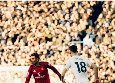 Casemiro anuncia saída do Manchester United: 'Saber a hora de dizer adeus'