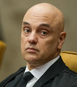 Moraes aumenta restrição para voos de drones na casa de Bolsonaro