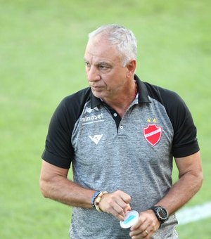 Márcio Fernandes, campeão da Série C com o Vila Nova, é o novo técnico do CSA