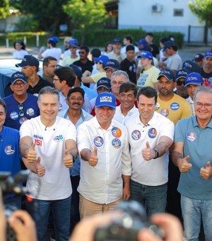 Renan Filho abre campanha em Arapiraca: