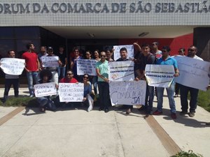 Aprovados em concurso público voltam à protestar por convocações