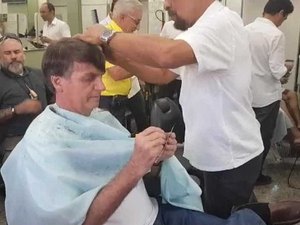 Escoltado pela PF, Bolsonaro fez segundo corte de cabelo em 2 dias