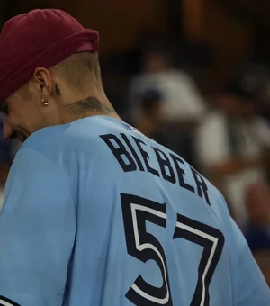 Justin Bieber fala sobre dor, fé e transformação em desabafo no Natal