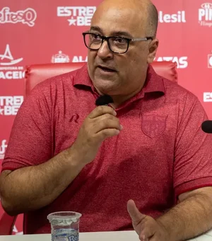 CRB anuncia saída do diretor de futebol André Martins após 94 dias no cargo