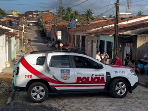 Dois irmãos são mortos a tiros após residência ser invadida em Murici